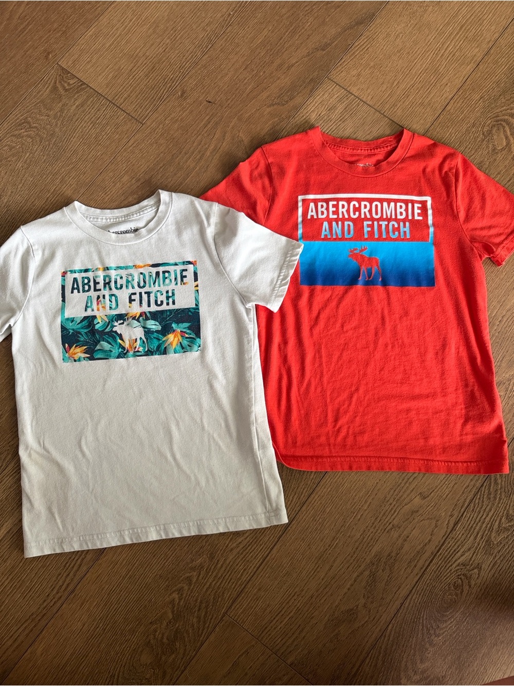 abercrombie kids Tees Size 7/8